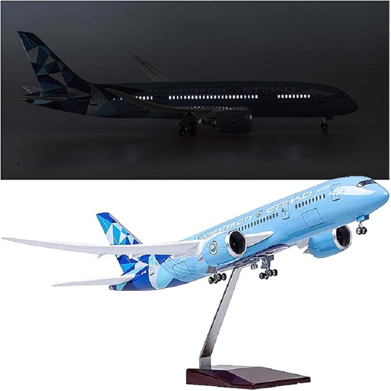 Home Office Pay - 1/130 Büyük Ölçekli Etihad 787 Uçak
