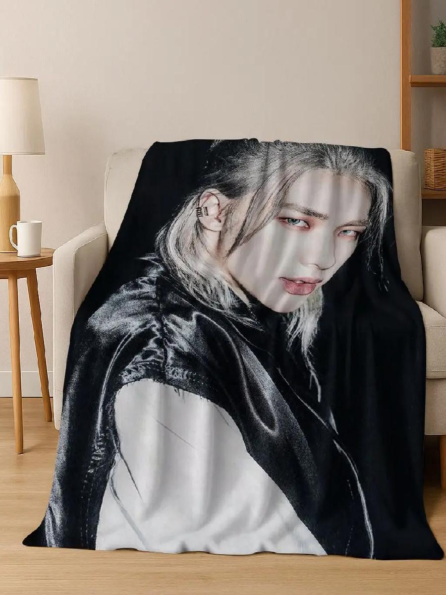 D Hyunjin Solo KPOP Flanel Bat - Home Office Cozy incelemesi ve fiyatı